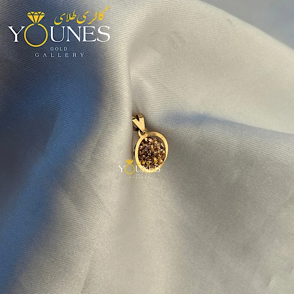 تصویر دوم آویز سواروسکی گوی طلایی طلا